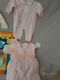 VESTITINI PER NEONATI MASCHIETTO E FEMMINUCCIA