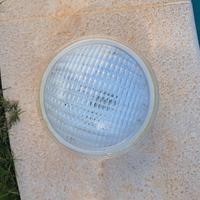 faro led piscina