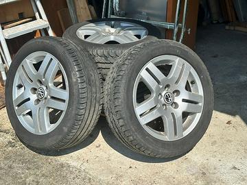 TRENO GOMME ESTIVE  Volkswagen polo