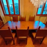 Sala da pranzo completa