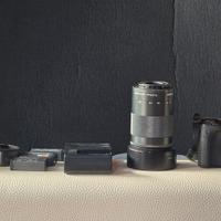 KIT FOTOCAMERA CANON EOS M3 + 2 OBIETTIVI + ACCES