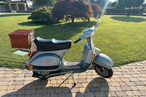 Vespa px 125 E arcobaleno