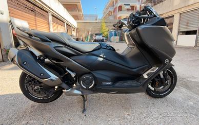 Yamaha TMAX 530 SX ABS
