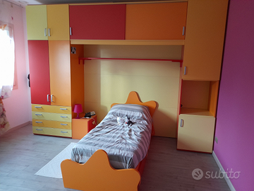 Camera struttura a ponte per bambina