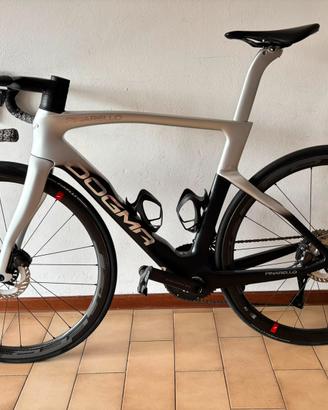 Pinarello dogma F 2024 ultegra di2