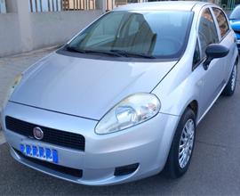 FIAT Grande Punto - 2011