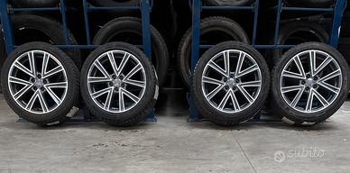 4 cerchi AUDI A1 82A GREY