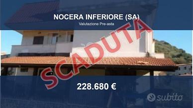 Immobile in asta di 669 m² con più di 5 locali e b