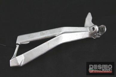 staffa supporto pedane passeggero sinistra ducati 