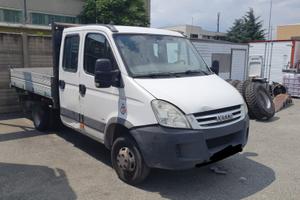 Autocarro cassonato Iveco Daily