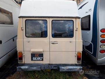 Furgone camper Volkswagen lt26