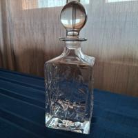 Bottiglia con tappo in vetro per liquore