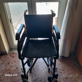 sedia a rotelle per disabili