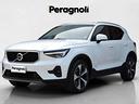 volvo-xc40-t2-core-automatica-aziendale