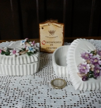 Oggettistica CAPODIMONTE
