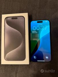 iPhone 15 Pro 128 gb + accessori