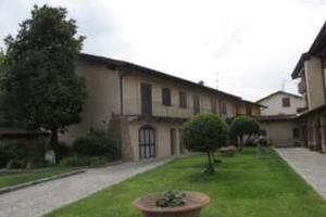 Edificio a Romano di Lombardia (BG)