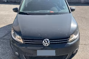 TOURAN VOLKSWAGEN