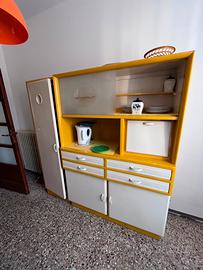 Credenza e tavolo vintage anni 50-60