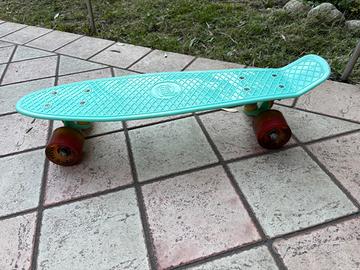 Sketboard bimba/o con ruote luminose