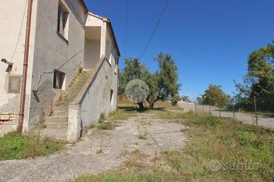 CASA INDIPENDENTE A ROSETO DEGLI ABRUZZI