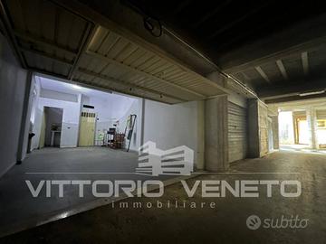 Box / Garage di 52 m² a Agropoli