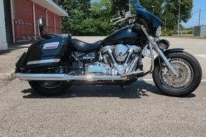 Yamaha XV 1600 wild star