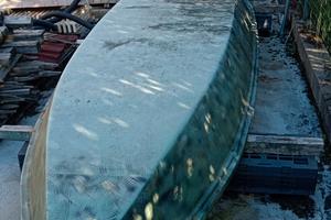 Battello in vetroresina a motore