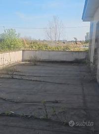 Terreno con rustico