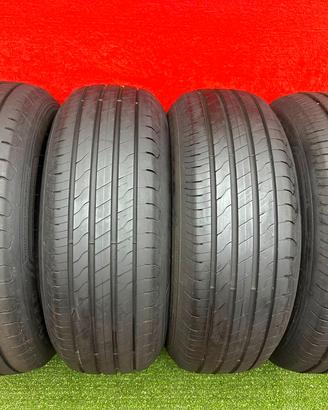 235 65 17 Gomme Estive 85-90% GoodYear 235 65R17