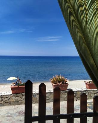 Casa vacanze  a 3 mt dalla spiaggia caprioli