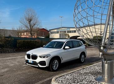 BMW X3 sDrive18d Business Advantage