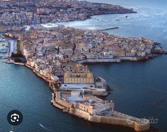 Rilevante attività bar ristorante Ortigia