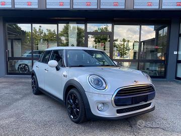 MINI Cooper 1.5 5 PORTE 