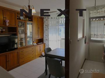 APPARTAMENTO LUMINOSO CON TERRAZZO