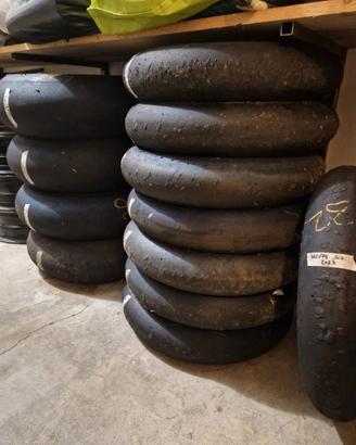 Gomme Pirelli Slick