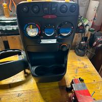 CONSOLLE CENTRALE E PULSANTIERA PUNTO 188