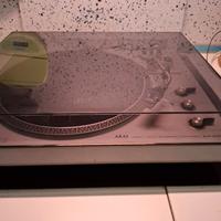 Giradischi Akai AP 007