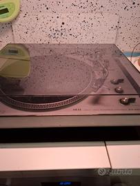 Giradischi Akai AP 007