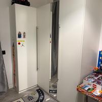 Armadio Ikea angolare, misure in foto
