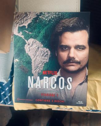 Narcos prima stagione