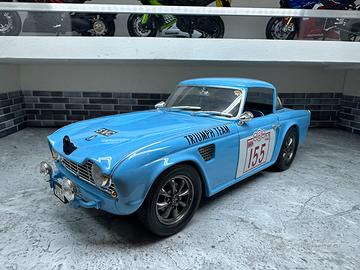 Triumph tr4 jadi