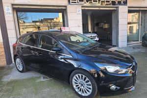 Ford Focus 1.6 TDCi 115 CV "Berlina Titanium"
