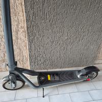 Monopattino Maserati MC E-Scooter 8,5