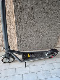 Monopattino Maserati MC E-Scooter 8,5