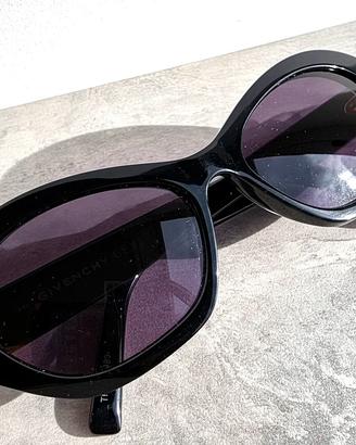 Occhiali da sole usati neri eleganti moderni per d