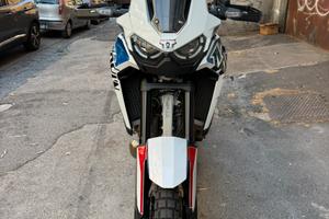 Hona CRF Africa Twin 1100L