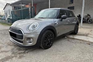 Mini 1.5 One D Hype 5 porte - NEOPATENTATI - CASA 