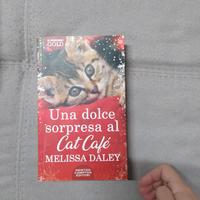 Libro una dolce sorpresa al cat cafè 