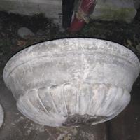 Lavello in pietra con supporto